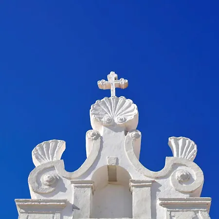 Villa Quadradinhos 38q 4 Bedrooms Private Pool Short Walk To The