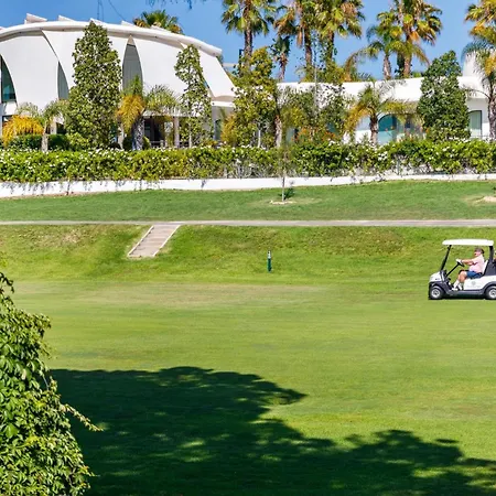 Quadradinhos 38q 4 Bedrooms Private Pool Short Walk To The Villa